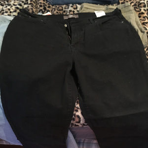 Assorted color capri pants size 16